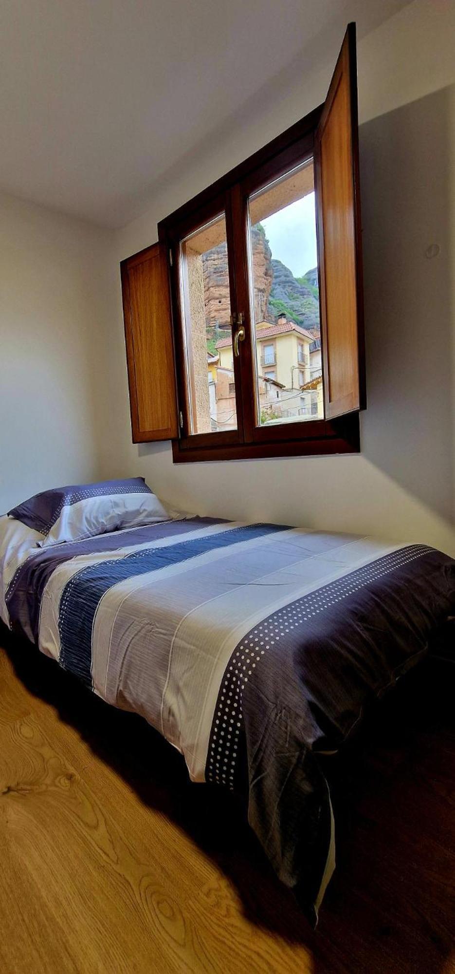 Los Tres Mallos Islallana Habitación foto
